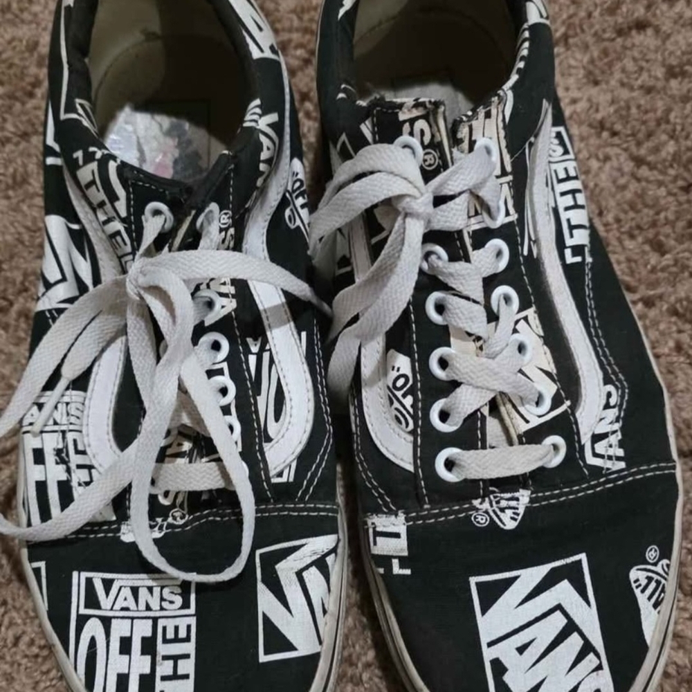 Vans Black & White Graphic Low-Top Sneakers